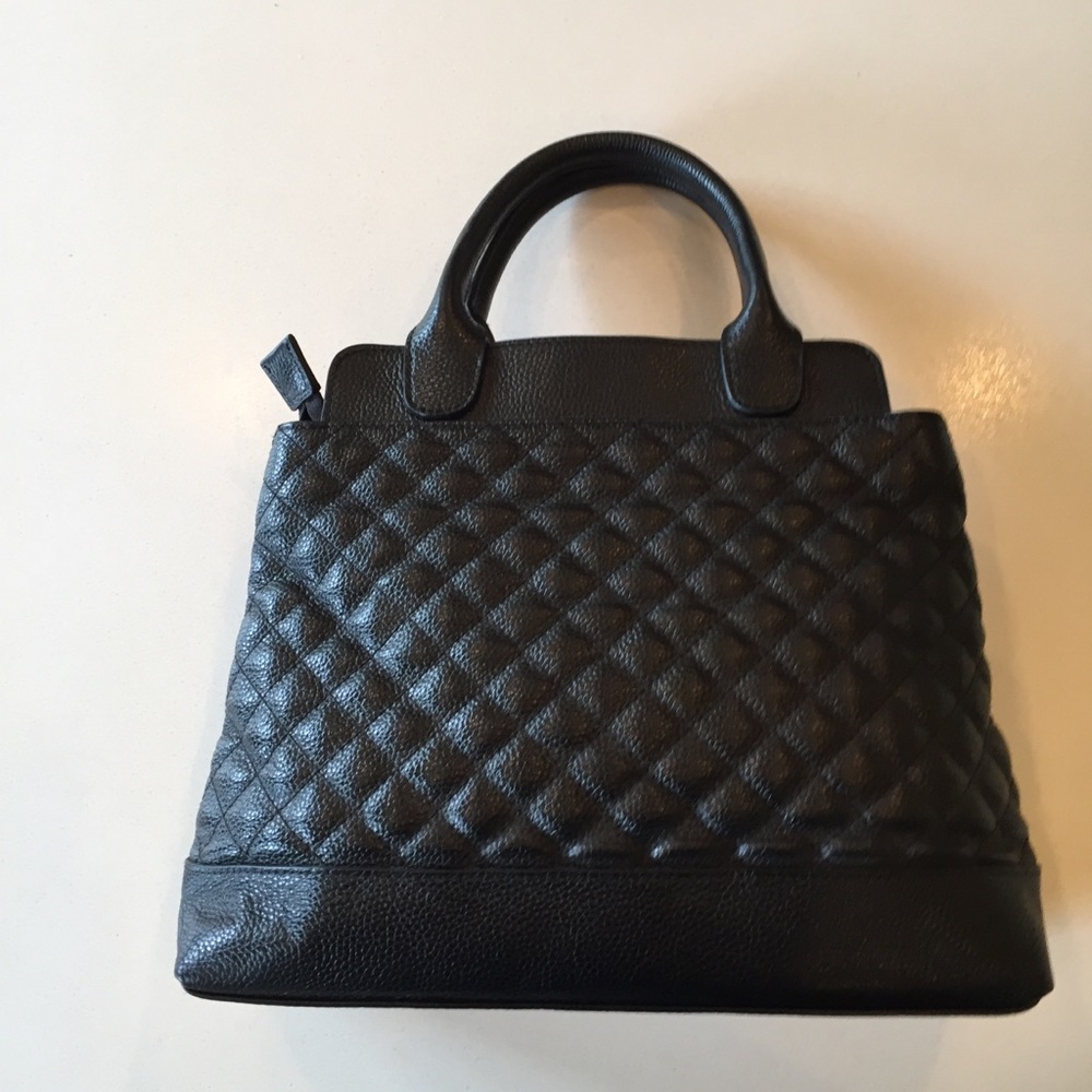 Maxine Couture Classic Black Quilted Leather Bag - Picture 3 of 8